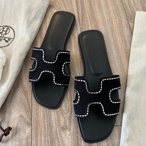 Hermès Oran Sandals Crystal Embellished Black Suede 39